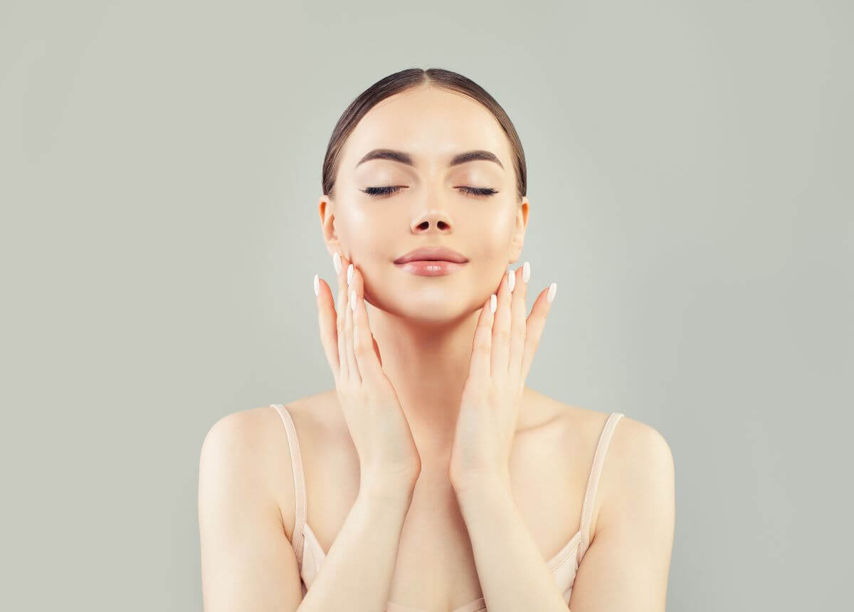 Cách chữa dị ứng mỹ phẩm nhanh nhất